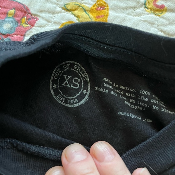 Out of Print XS “Book Nerd” t-shirt NWT Retail $33 - Picture 3 of 5